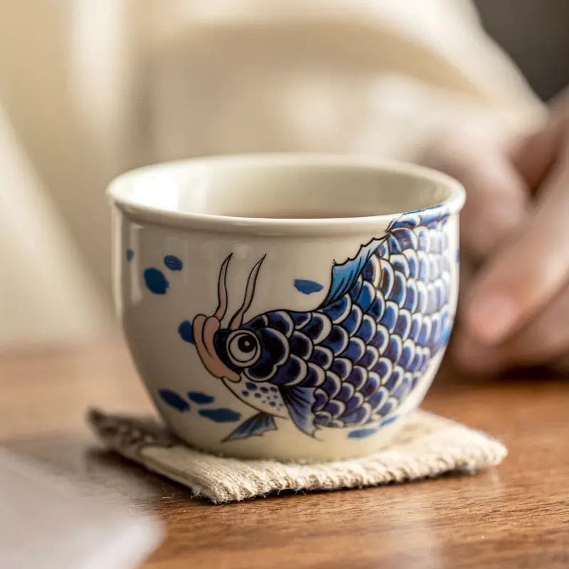 Tasse à Thé en Porcelaine Motif Carpe 120ml