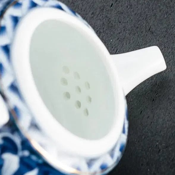Théière Chinoise en Porcelaine Blanche et Bleue à Fleurs 200ML
