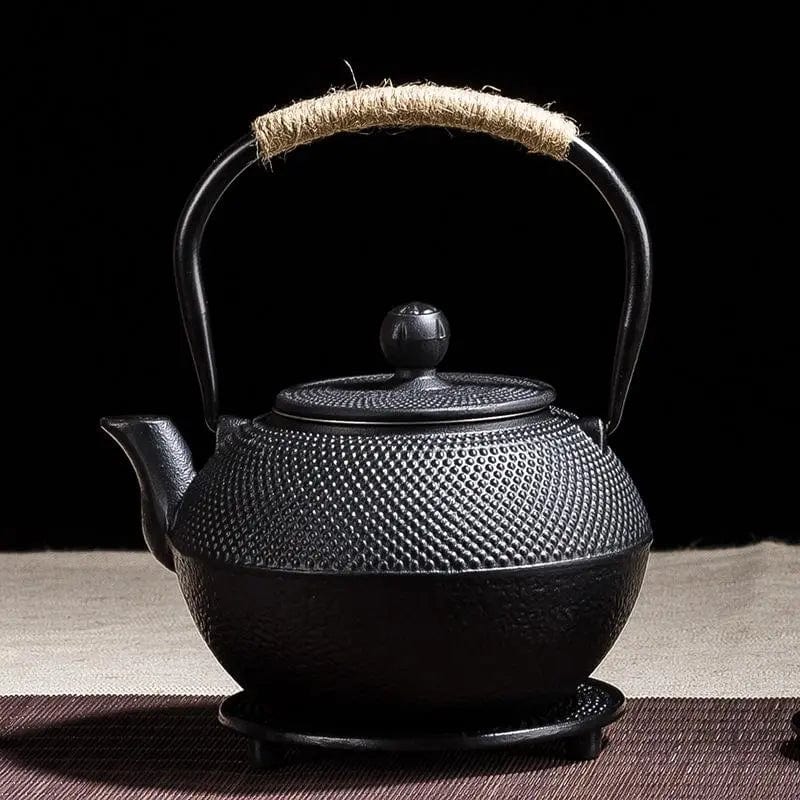 Théière Japonaise en Fonte Emaillée Noire 600ML - 1.2L