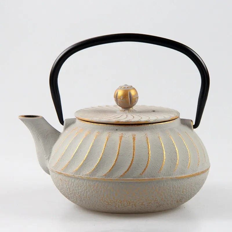 Théière Japonaise en Fonte Reliefs Dorés 700ml